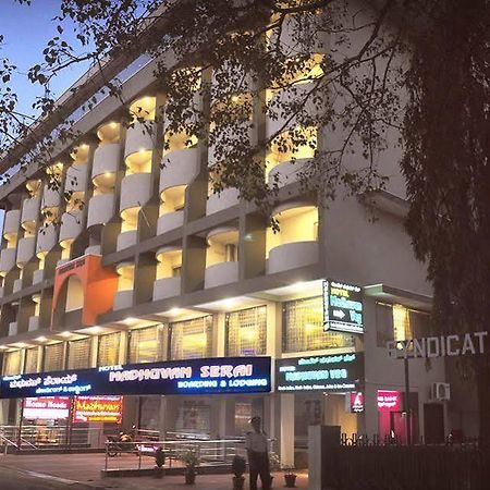 Hotel Madhuvan Serai Manipal Bagian luar foto